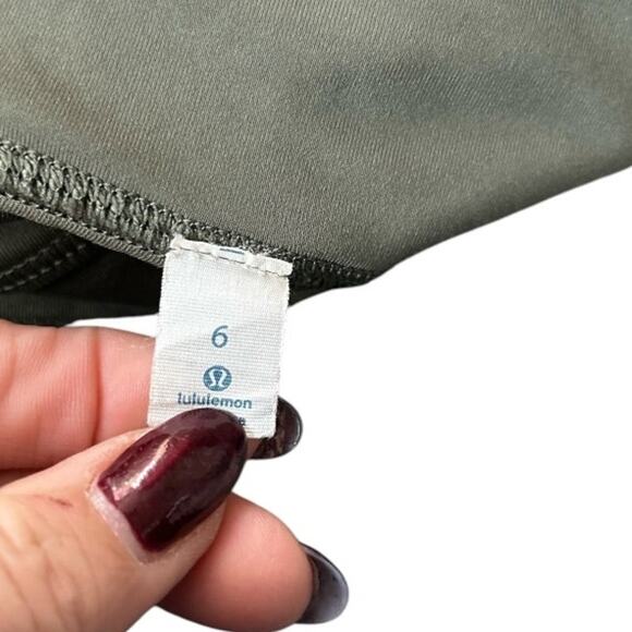 Lululemon Run Inspire Crop II *All Luxtreme Savasana Camo Fatigue Green SZ 6 EUC - Picture 12 of 12